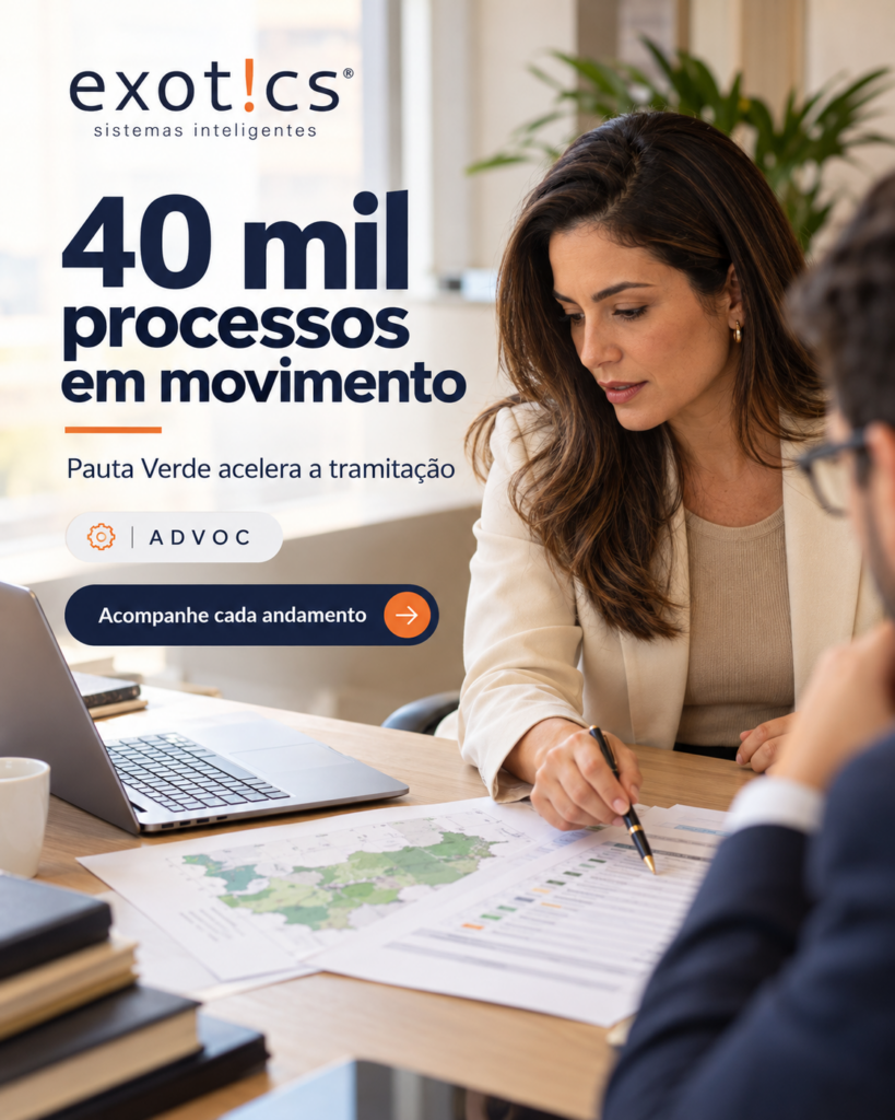 Advogada e colega analisam documentos de uma carteira ambiental, em capa sobre a Pauta Verde e o sistema Advoc.